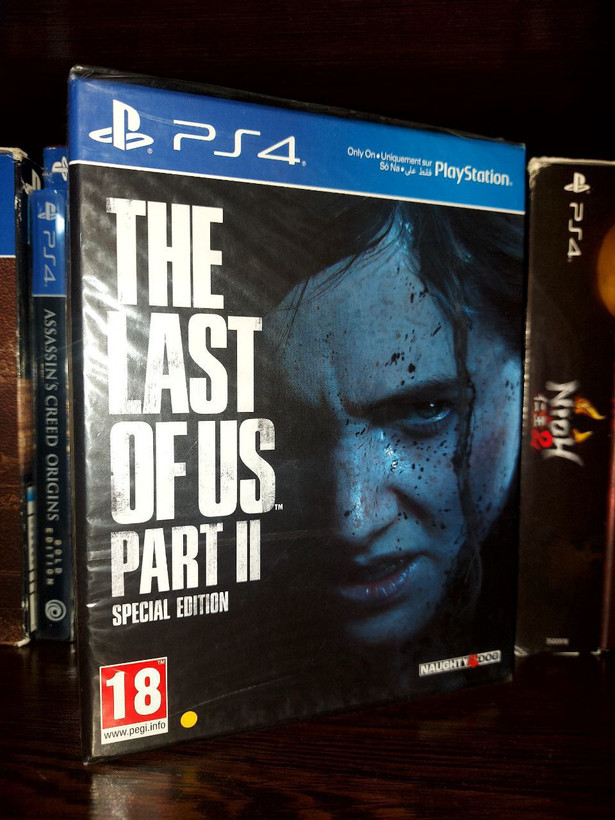 خرید بازی THE LAST OF US PART 2 SPECIAL EDITION بری PS4