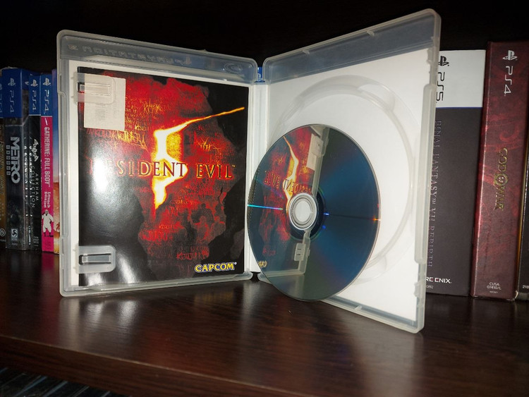 خرید بازی RESIDENT EVIL 5 برای PS3