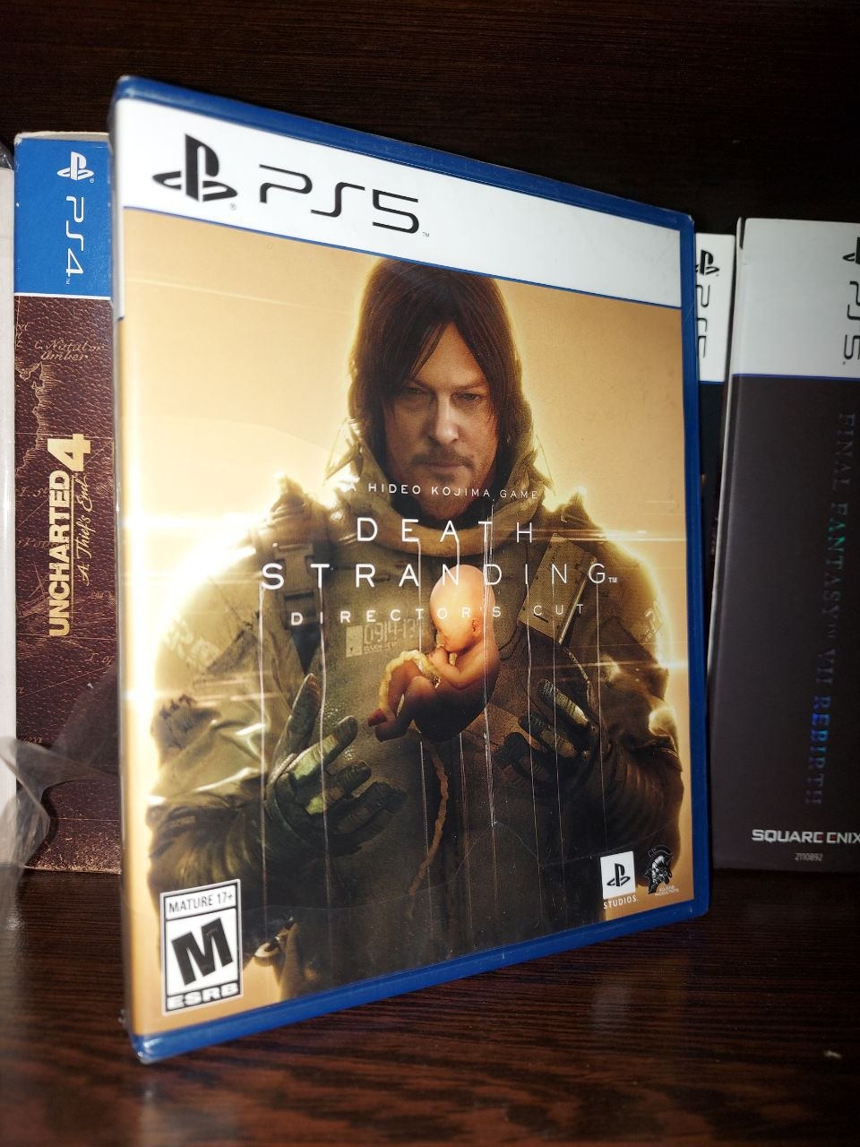 خرید بازی DEATH STRANDING DIRECTORS CUT برای PS5 باکس ضربه خورده